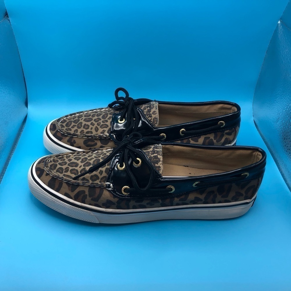 Sperry leopard print loafers womens size 7.5